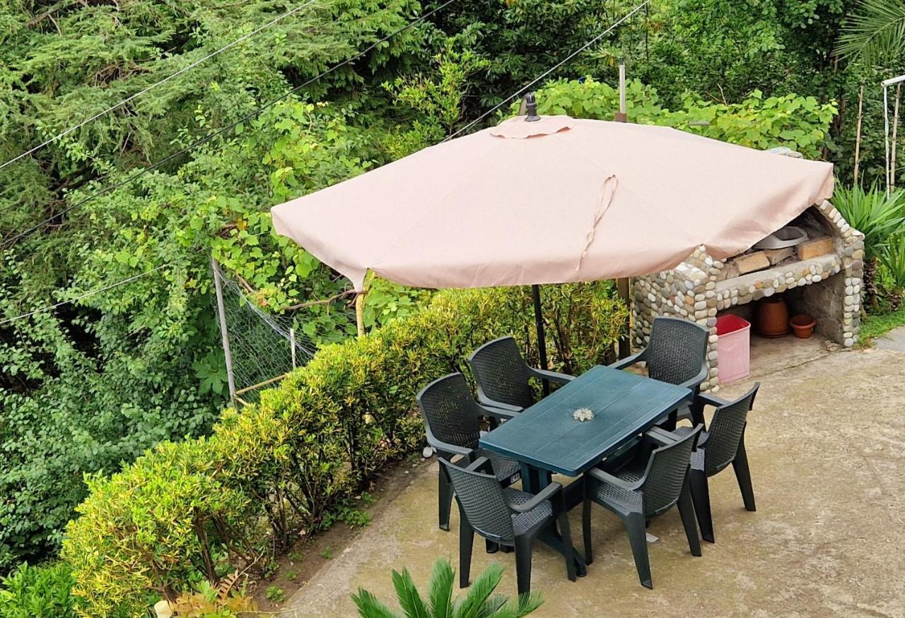 Apartments Sunset Paradise Makhinjauri Εξωτερικό φωτογραφία